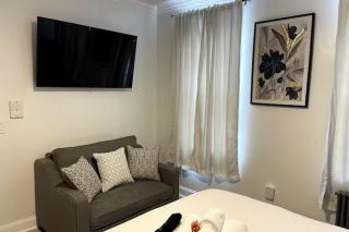 Fireflies In NYC, Cozy, Private & New - Union City - 7