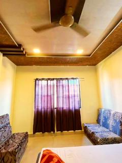 Maharaja guest Homestay - Pachmarhī - 2