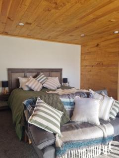 The Top Place - Woodbury - 2