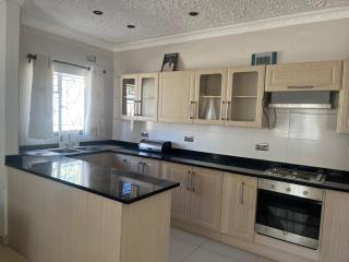 Wales Suite - Nkayi - 6