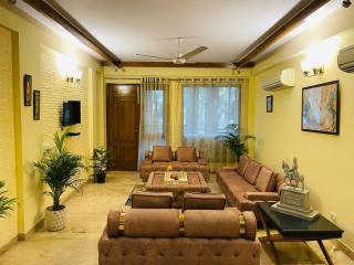 Fortune Home Service Apartment 4Bhk,D-36, Saket - New Delhi - 0