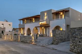Vivianna's View - Azolimnos Syros - 8