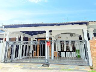 Qeens Homestay - 3