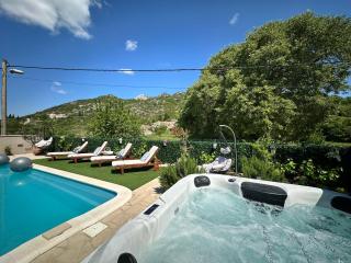 Villa Ivona with swimming pool and jacuzzi - Ošlje - 8