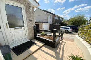 No19 Rowan Close - Whitchurch - 4