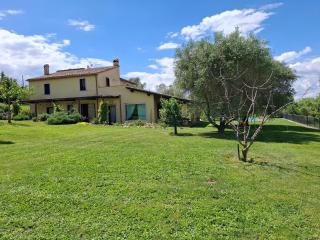 IL CASALE DEGLI ULIVI- Splendido casale panoramico con piscina a 30 min da Roma GRA - Calvi dellʼ Umbria - 4