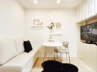 Stay Cozy Gangnam Style Trip, 3min to Subway, Calm & Chic Home - 2