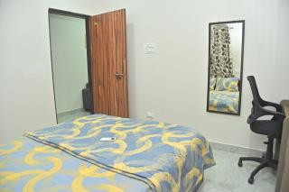 Penthouse 2 BHK Fully Furnished with Amazing City View - Kondapur - 4
