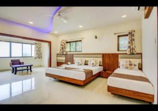 Hotel Golden Palms - Bombay - 0