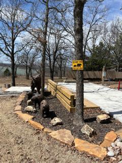 Private RV Pad next to Castle - Skiatook - 9