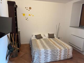 Antico Borgo - - 1