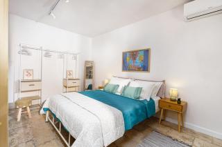 20-24 old town suite - - 6