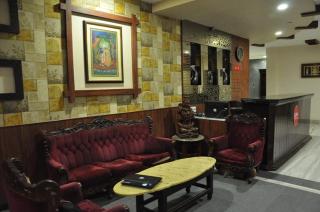 Hotel Surbhi - Jāmb - 1