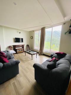 Mount Vista Resort - Murree - 0