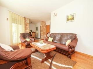Boutique Apartment with Garden in Trogir - Trogir - 8