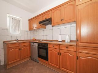 Boutique Apartment with Garden in Trogir - Trogir - 5