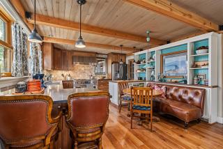 Marina Beach Lodge - Lakefront Home on Beach! home - Groveland - 3