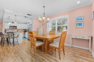 140 Barefoot Bungalow- 4BR 2BA with Heated Pool! home - Fort Myers Beach - 1