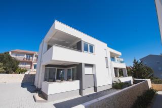 Holiday home Tomana B with Jacuzzi - Novalja - 7