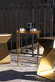 Scappo in Umbria, L'attico del corso - 6