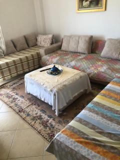 Sun, Sea and Serenity - Beachfront Apt with Sunset Views and Soothing Waves - Durazzo - 5