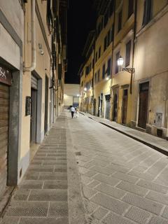 Mini Studio very Central close to the Train Station - Florence - 8