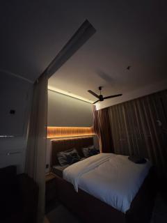 Luxurious studioz - Nuova Delhi - 0