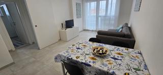 Fontana Sea View Apartment - 5