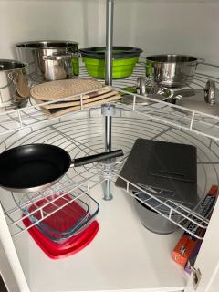 Family friendly, Free Parking space, Newly renovated 3 rooms Apartment - Ålesund - 2