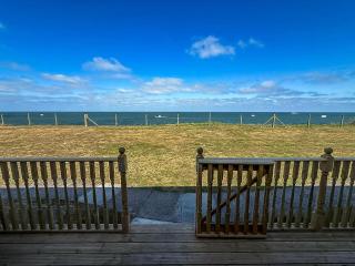 Lovely 5 Berth Bungalow At Waterside Village Park In Corton Ref 14006W - Lowestoft - 2
