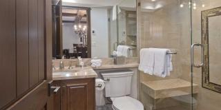 5 Bedroom In The Heart Of Vail Village - 3