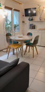 Joli petit appartement centre de Mèze et plage - Mèze - 0