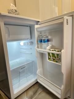 Modern Studio Luxe Heathrow-London - New Bedfont - 2