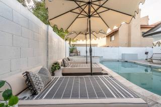 Stylish Cottage Villa Pool Sauna Hottub - Phoenix - 2