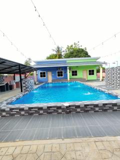 Chalet Restu Mak Abah Pool Merlimau Melaka - Merlimau - 2