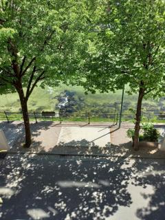 WOLKE, Apartment mit Balkon am Fluss, Zentrum, Parkplatz - 1