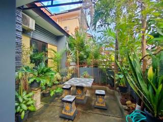 Family Tropic Guest House Jimbaran-Bali - 3