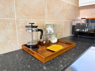 1-King Bed House, near City Centre, Pool Table - Heaton - 1