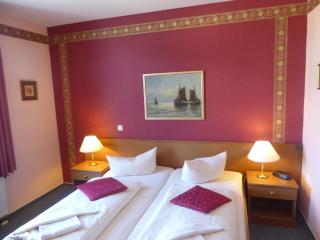Hotel Koos - Putbus - 2