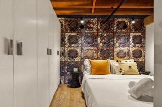 Stylish Industrial Charm, in a Prime Locale - 5