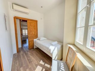 Forville Suquet View - Cannes - 4