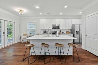 Spacious Charleston - 6 mins to beach & Downtown - Charleston - 7