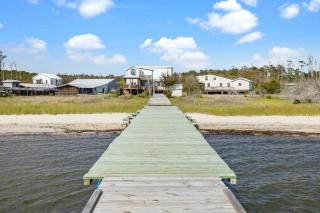 Dock Waterfront Beach Gameroom kayaks 20 PPL - Sealevel - 0