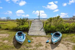 Dock Waterfront Beach Gameroom kayaks 20 PPL - Sealevel - 8