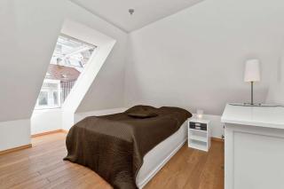 DINBNB Apartments l 200m to Bryggen l Luxury 2 BR l 2min to Floibanen - Bergen - 6