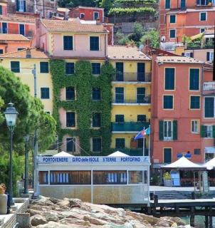 50 m from the beach, Lerici-5 Terre, gulf view - 2