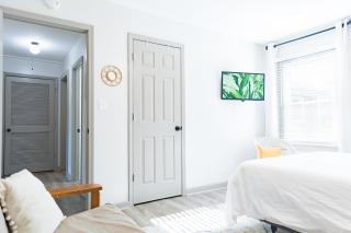Blue Bungalow w/ Free Golf Cart 1/2 mi from Square - Covington - 7