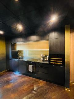 BRIVIBAS RESIDENCE - SUNSET, free PRIVAT parking, free WIFI, self check-in - Riga - 3