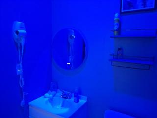 Roys Comfy Suites - - 7