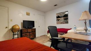 Private Rooms at US75 Central Plano - Plano - 8